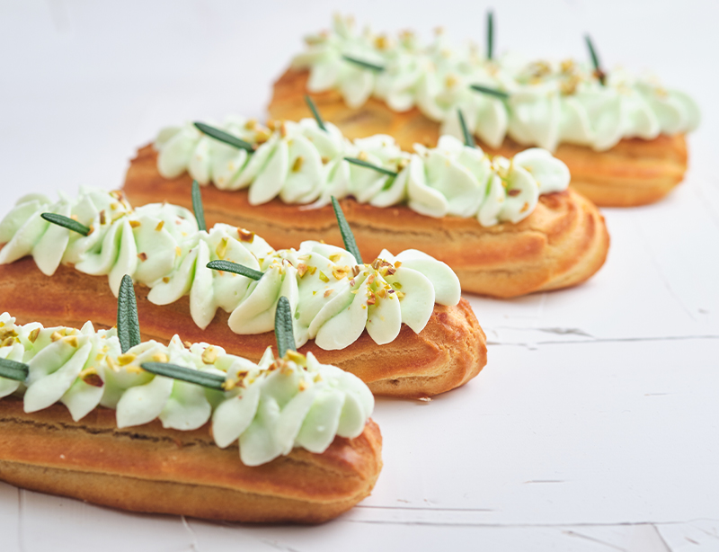 eclair francesi al pistacchio